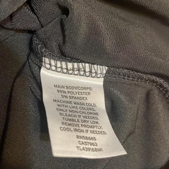 Leith double scoop neck black bodysuit long sleeve Sz S NWT - Picture 4 of 8